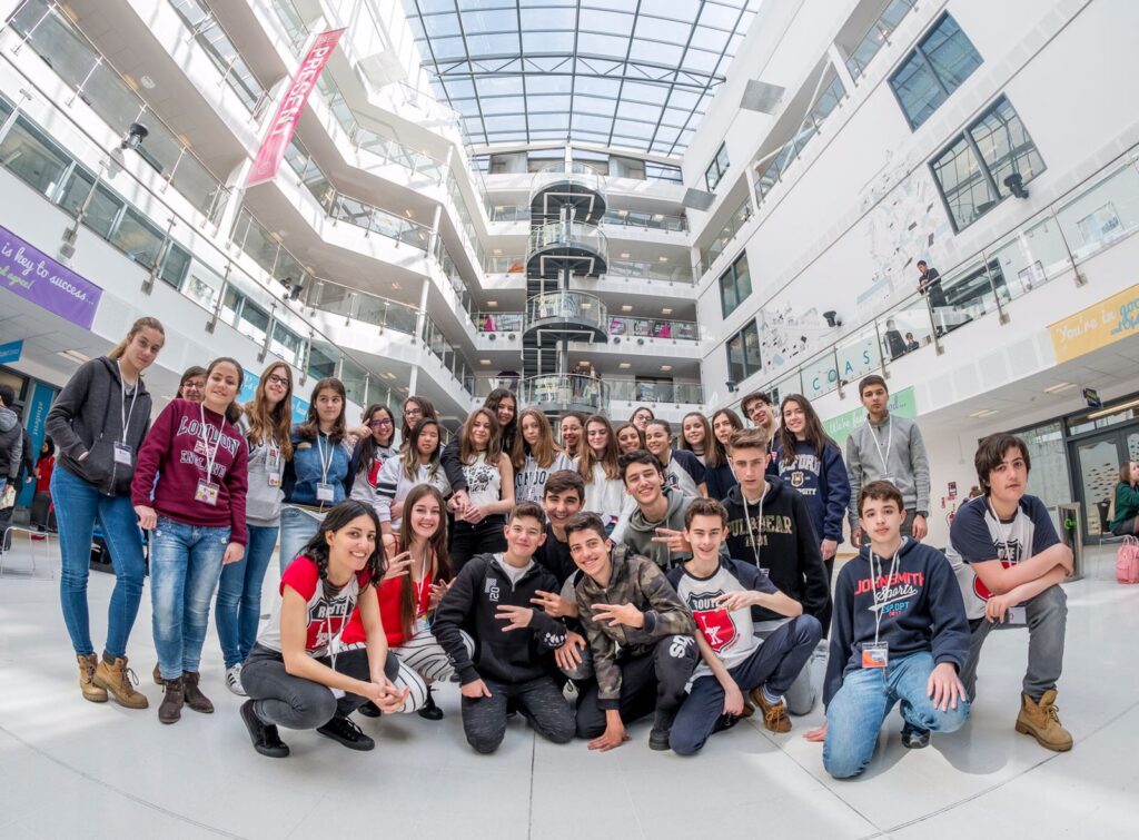 studenti in viaggio di studio con LK