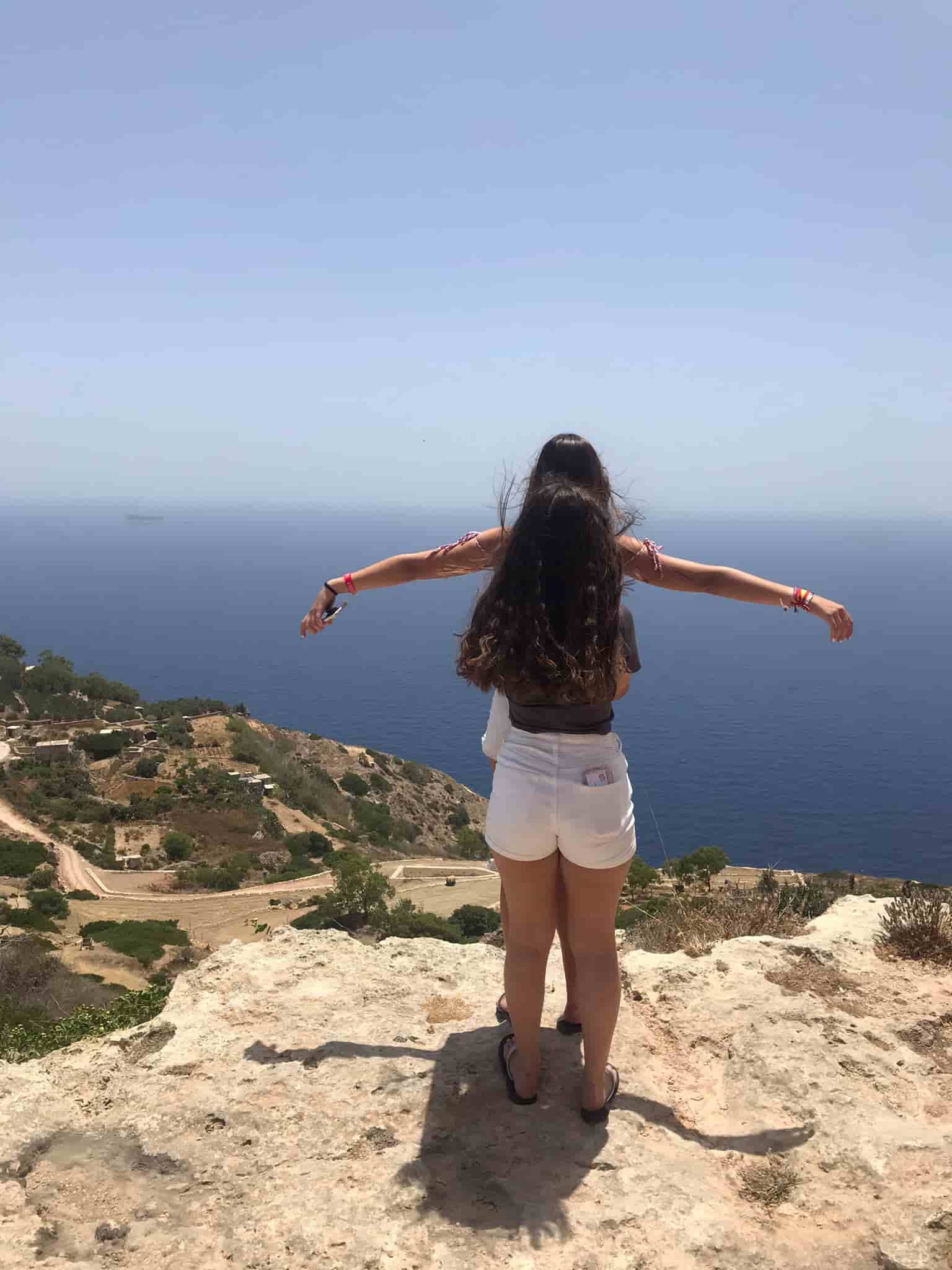 Una studentessa a Malta